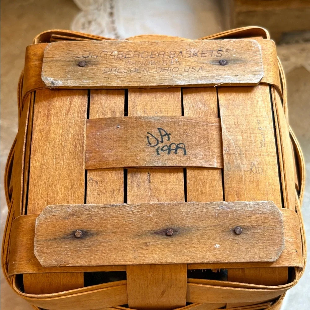 Longaberger Signed 1999 Market Basket w/ Green Leaf Fabric Liner Handmade USA